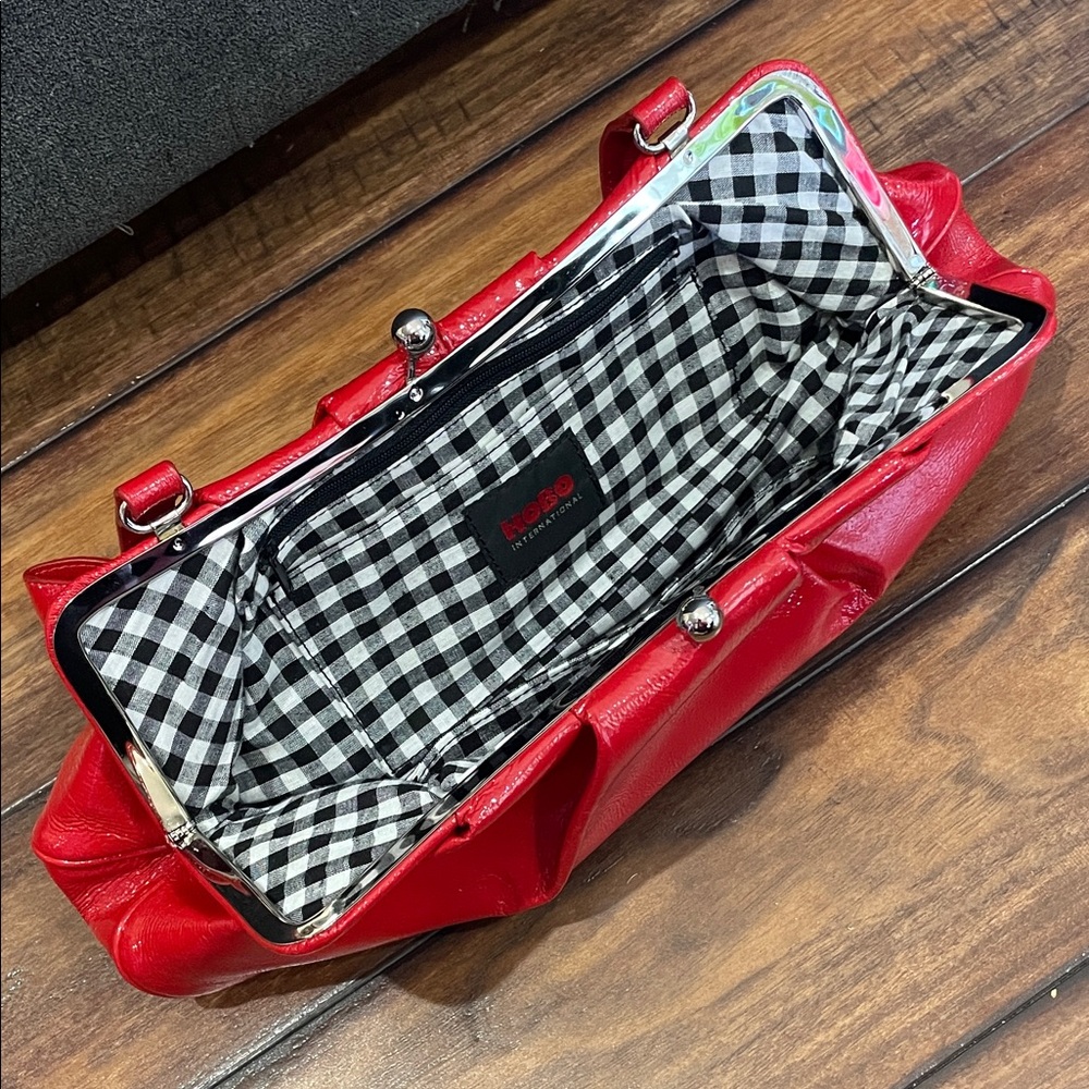 HOBO Red Leather Kiss-Lock Shoulder Clutch - Picture 3 of 6